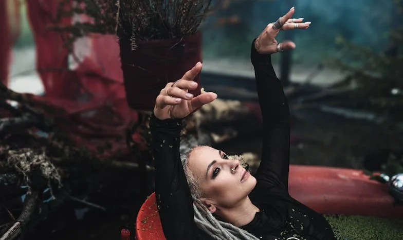 Jak modlitba zachránila mé manželství a vztah s tchyní – zpověď ženy z Brna