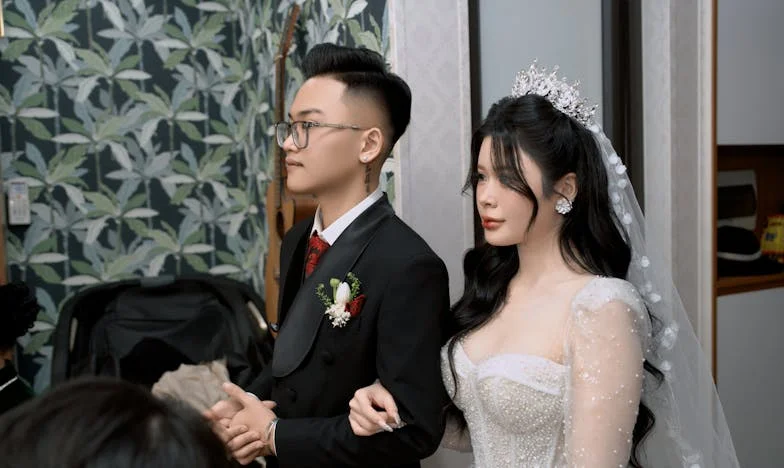 „Když mě miluješ, nech práci být!” – Vyznání jedné manželky o boji mezi rodinou a vlastní nezávislostí