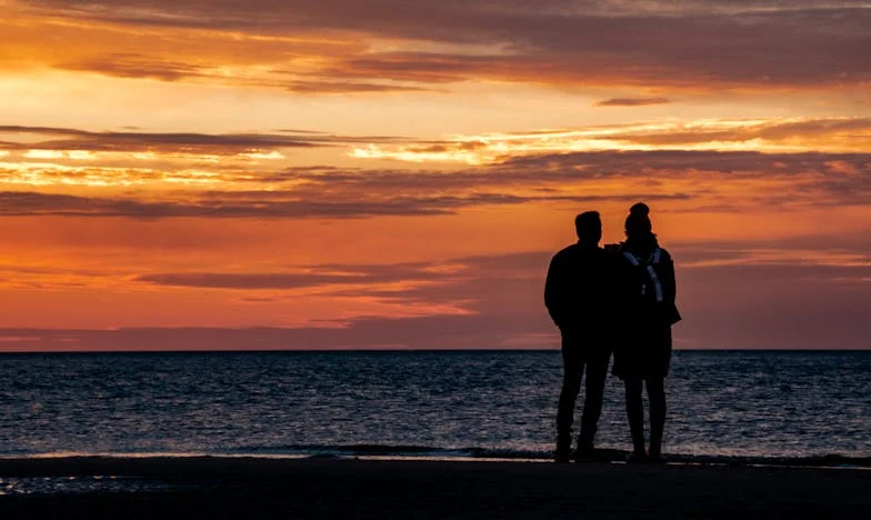 Náš domov, který nám nikdy nepatřil: Příběh zrady v rodině