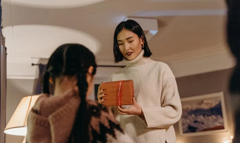 Babička, která nikdy nepřijde: Pravda za rodinnými sliby