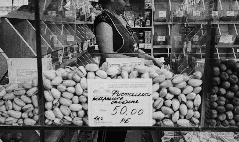 Celý život jsem obětovala rodině. Teď mě vlastní děti přehlížejí. Co mám dělat?