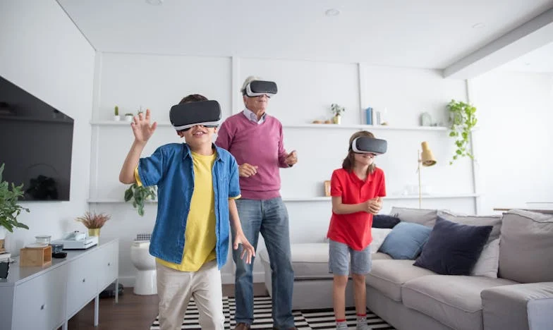 Mezi čtyřmi stěnami: Jak jsem přežila život s tchyní a tchánem