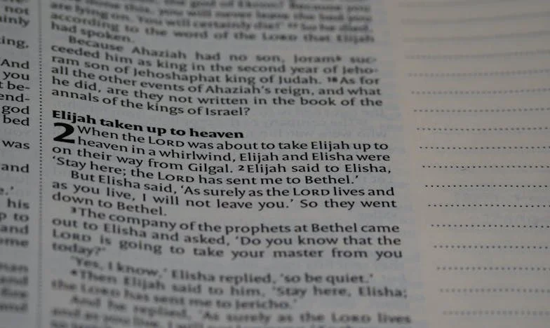 Moje dcera, její sny a dvě babičky: Když tradice svazují křídla