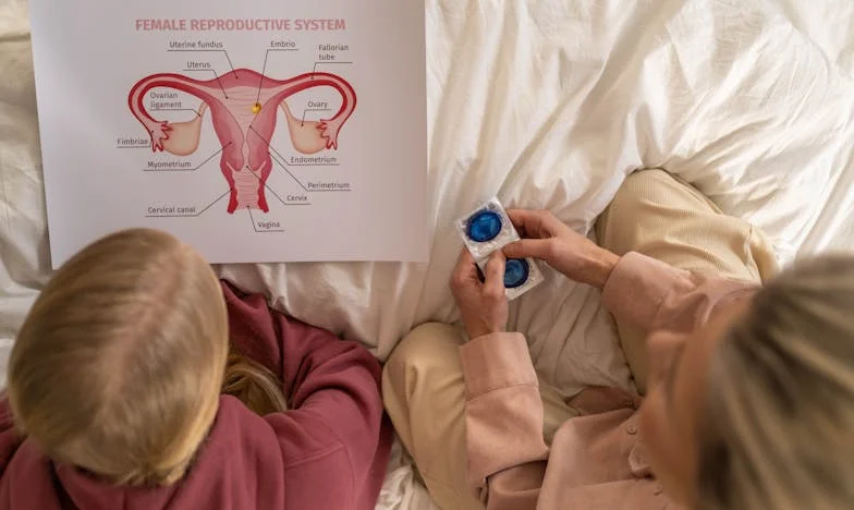 Můj syn mi nabízí peníze za úklid jeho bytu. Kde jsem jako matka udělala chybu?