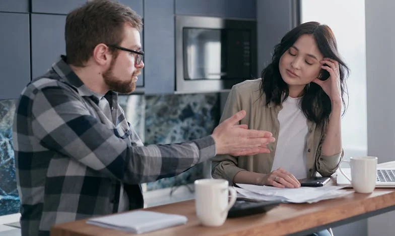 Proč moje dcera odmítá postarat se o svou matku? Příběh jedné rodiny na pokraji zhroucení