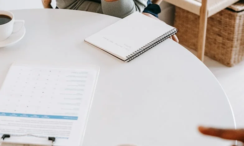 Smlouva, která roztrhla mé srdce: Příběh o zradě a odvaze začít znovu