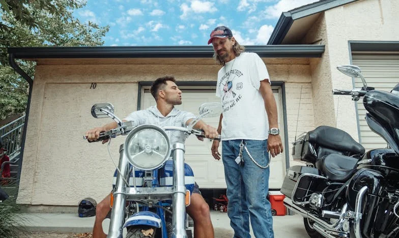 Za zamčenými dveřmi: Tajemství věznice v Ruzyni