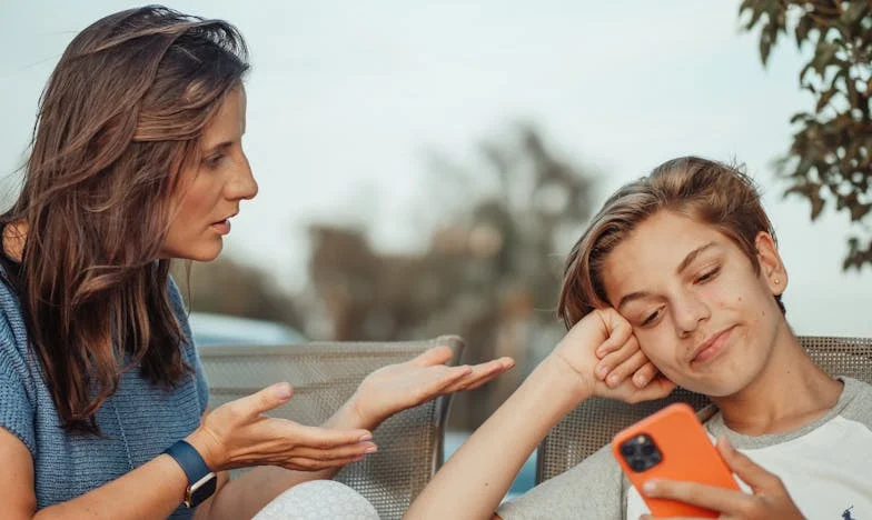 Ma belle-fille m’a demandé de venir moins souvent : une histoire de famille française