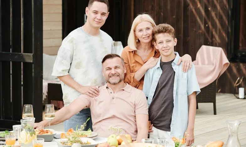 Quand Nathan m’a demandée en mariage, j’ai dit non et j’ai épousé Maxime. Vingt ans plus tard, nos chemins se croisent à nouveau.