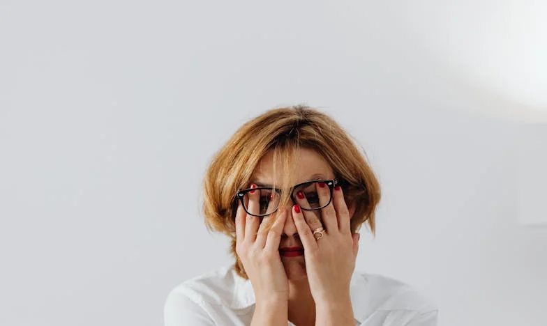 Entre les Murs de la Maison des Autres : Mon Combat pour Exister