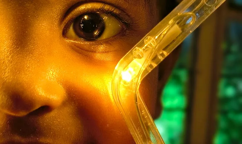 « Maman, s'il te plaît, aide-moi ! » – Seule avec trois enfants dans la réalité française