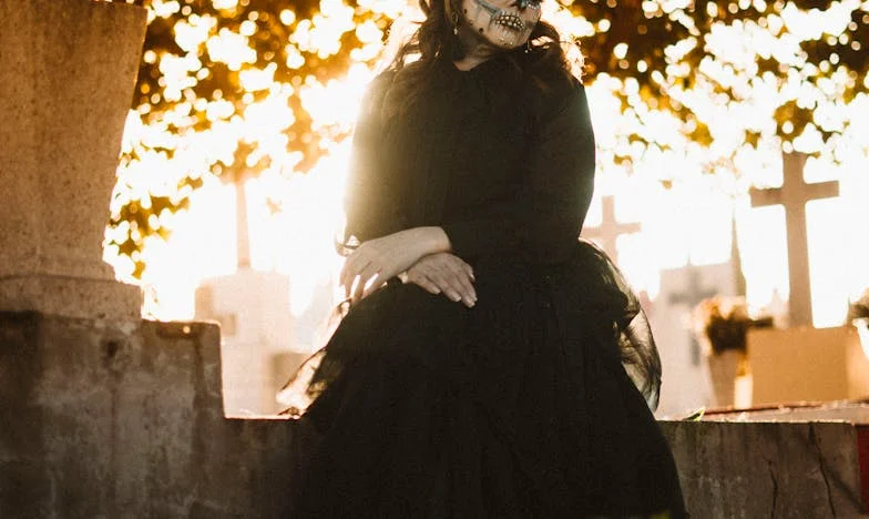 Accoucher sous le regard brisé : Quand l’amour devient blessure