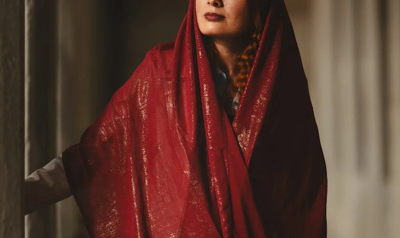 L'argent de la maison n'est plus à moi : Histoire d'une femme qui a perdu le contrôle de sa vie