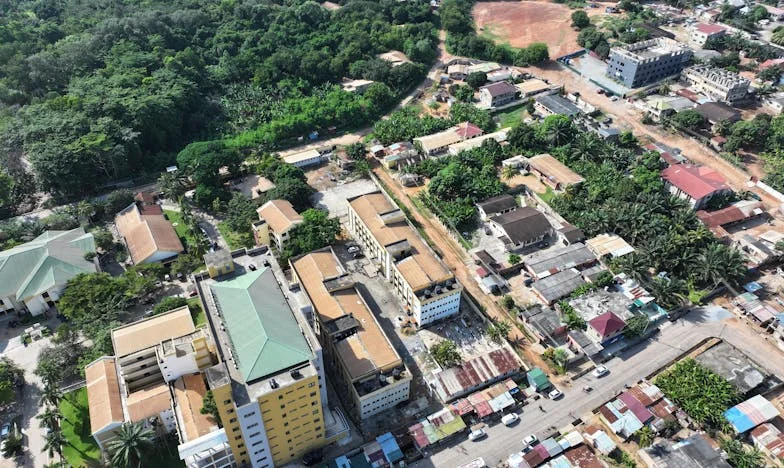 Quand la famille devient poison : le prix amer de la réussite