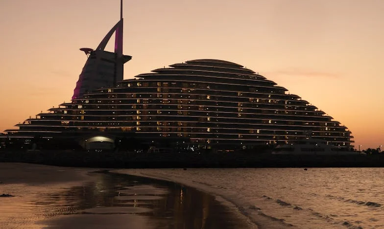 Quand l'amour coûte cher : Confession d'une mère française entre dettes et désillusions