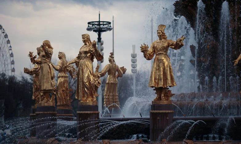 Cinq ans de silence : quand la famille devient une dette