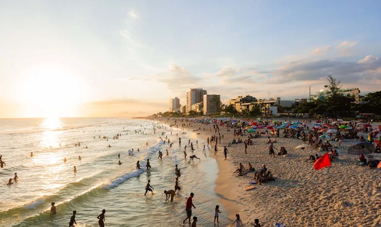 Cinq mois sous le même toit : mon beau-père, notre couple et moi