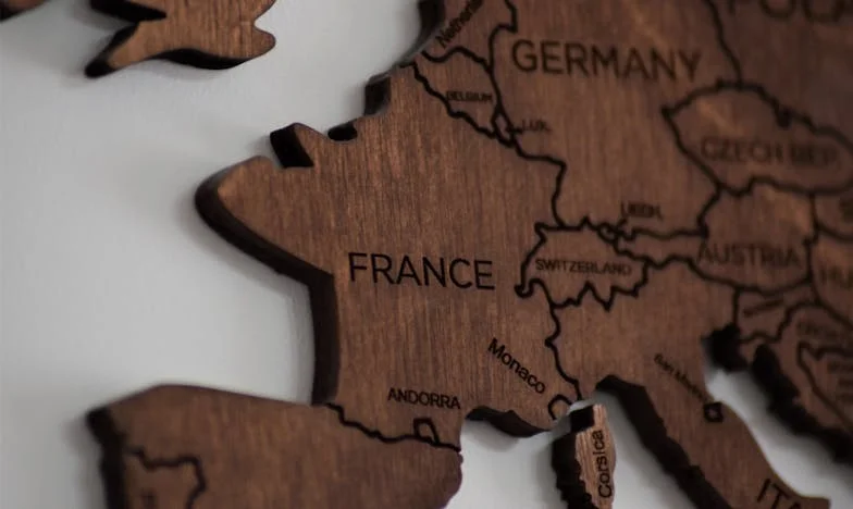 Cinq rues plus loin : le secret de Vincent