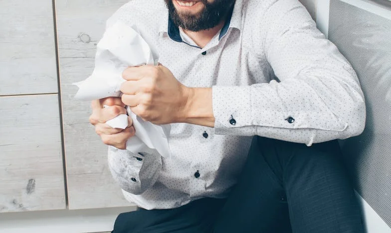 Dans l’ombre du mépris : Fille de personne