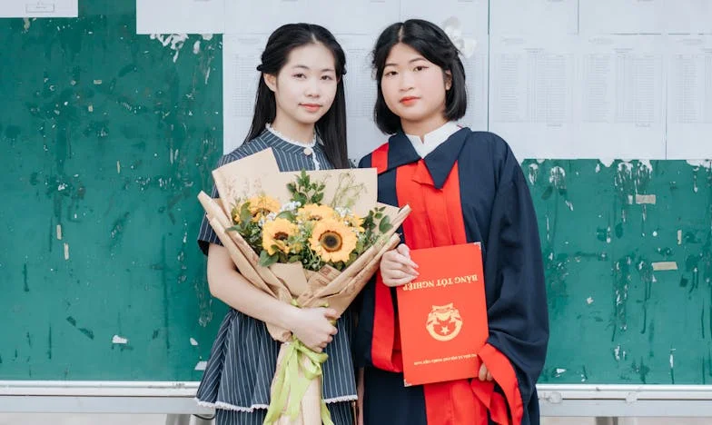 Le jour où mon fils a présenté sa fiancée : le passé que je croyais enterré est revenu hanter notre famille