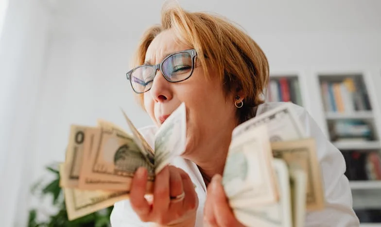 Portes closes : Ma lutte pour la liberté dans l’ombre des secrets familiaux