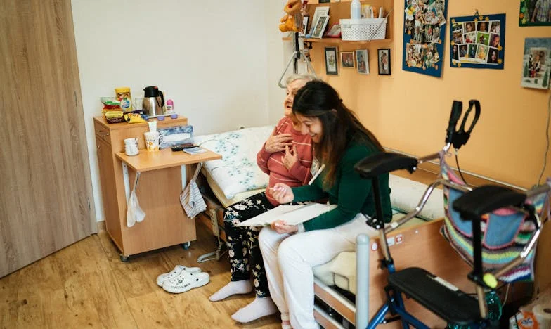 Quand la vérité fait mal : Amitié, trahison et le secret d’un enfant