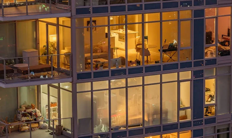 Sous le même toit : Quand la famille devient un champ de bataille