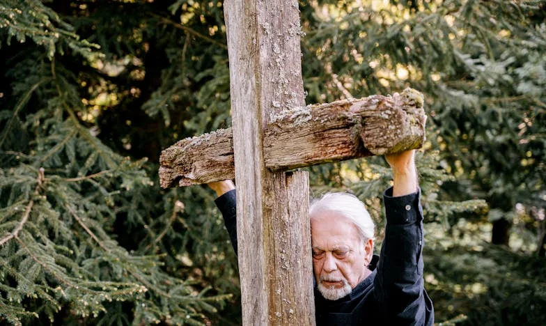 Une Minute de Retard, Une Vie de Trop : Chronique d’une Belle-Fille à Bout