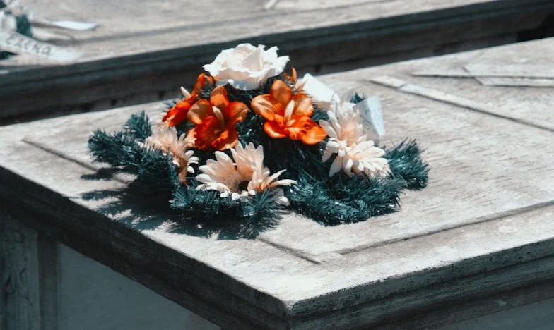 Le Cœur en Écharpe : L’histoire d’un Frère Déchiré