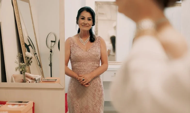 « Si ce n’était pas moi, tu crèverais de faim ! » – Un an plus tard, je dirigeais son entreprise. L’histoire de Claire de Lyon