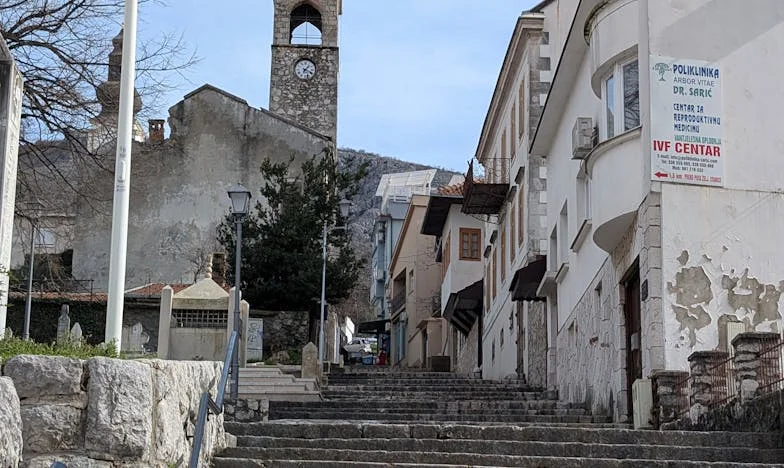 Deux fois par an, j’envoie de l’argent à mon petit-fils aîné : mais je n’ai jamais de nouvelles de lui