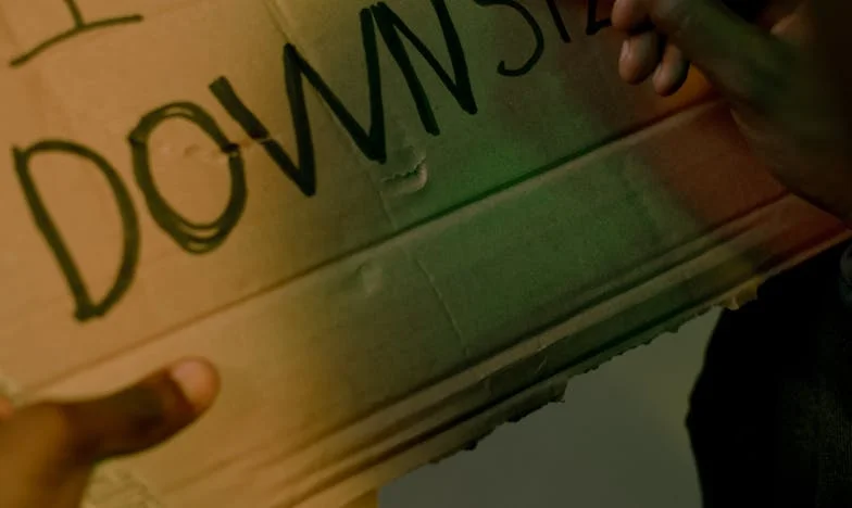 Mon mari paie toutes les factures, mais je ne vois jamais l’argent : l’histoire de Nora