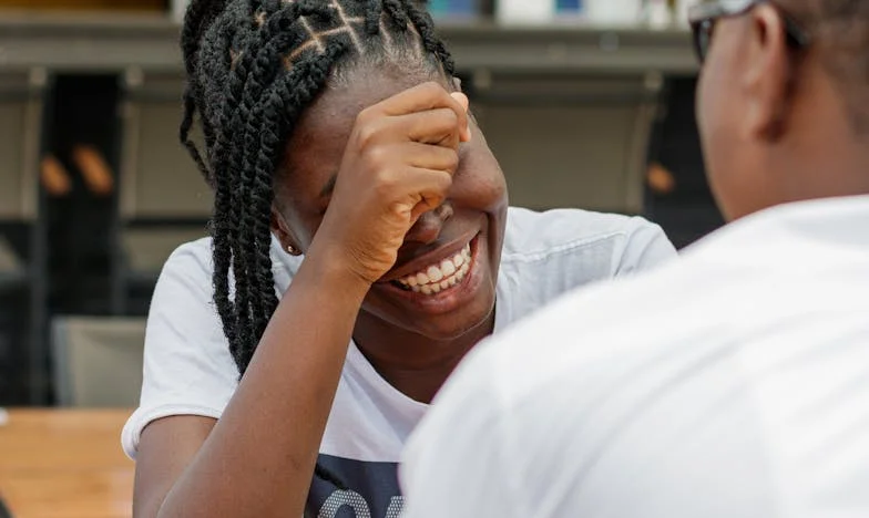 Pourquoi mes beaux-parents riches refusent de nous aider : l’histoire de notre rêve brisé