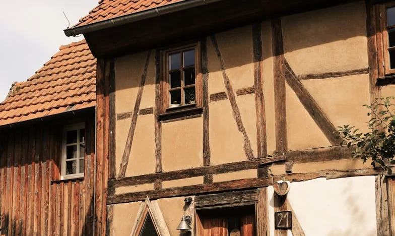 Deux fois brisée : Comment ai-je pu faire confiance à ma propre mère ?