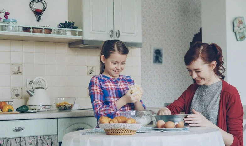 Pourquoi personne ne m’a appelée ? – Une fête, des silences et une ombre sur la famille