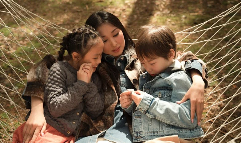 Le silence des billets : une trahison familiale