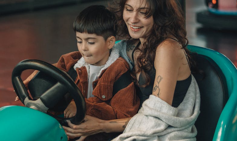 Le silence entre mon fils et moi : le cœur brisé d’une mère