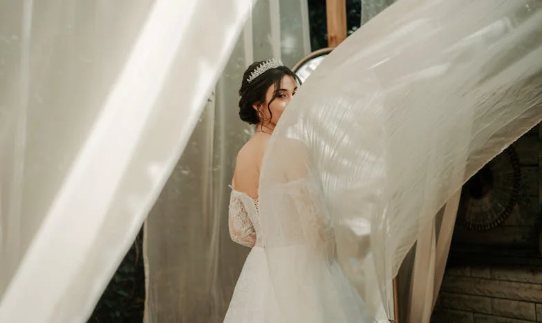 „A bosszú íze: Egy nagymama, egy boltoslány és a megbocsátás útja”