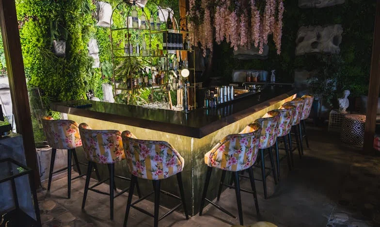 „Miért segítettem annak, aki tönkretette anyám életét?” – Egy esős reggel, ami mindent megváltoztatott