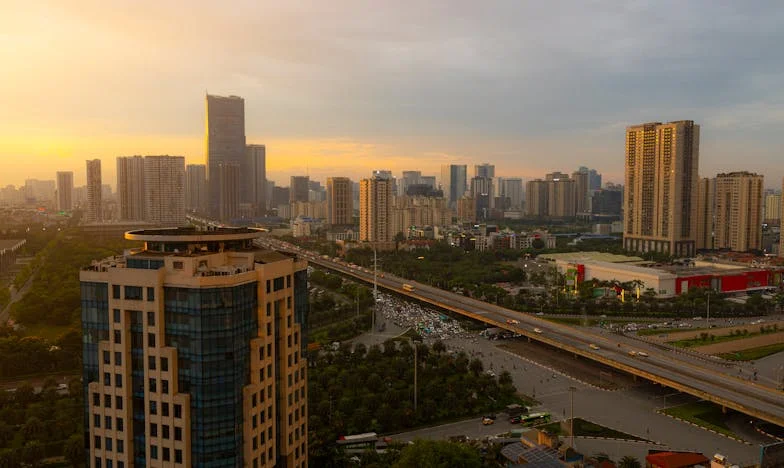 „Anyósommal egy fedél alatt? Soha többé!” – Egy magyar családanya vallomása a generációs együttélésről