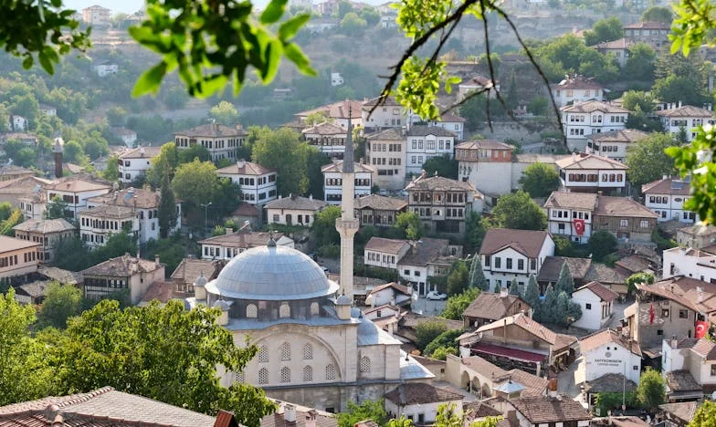 Egy év csend után: Amikor az apósom titka mindent megváltoztatott