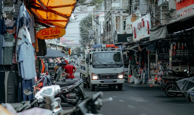 „Melegebb nyakat találtam” – Egy hűtlenség, család és önmagam keresésének története