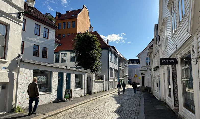 44 évesen váratlanul anya lettem – Mit tegyek most?