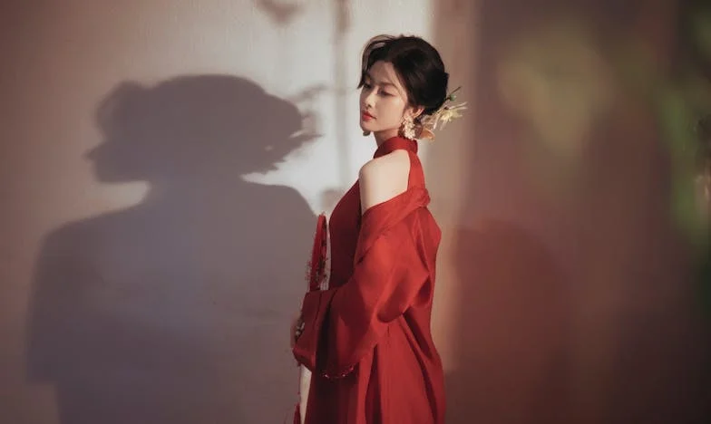 A férjem pénztárcája és az aranykalitkám: Harcom a szabadságért egy hideg házasságban