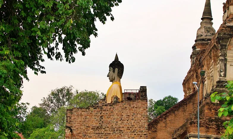 „Anyám nem hajlandó segíteni, pedig egyedül nevelem a három gyerekemet” – Egy budapesti édesanya vallomása a túlélésről