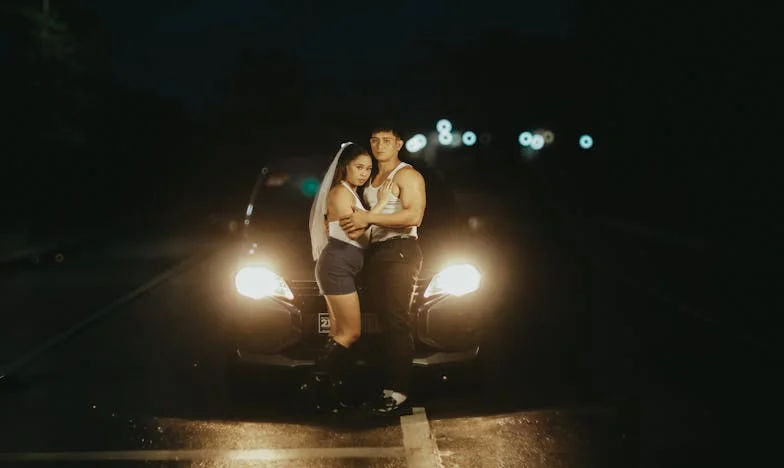 „Kata, gyere át egy kávéra!” – Amikor az exanyósom újra felbukkant az életemben, minden megváltozott