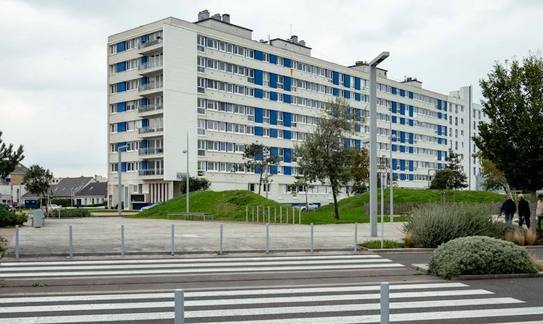 49 évesen elhagyott a férjem egy fiatalabb nőért – így építettem újjá az életem a romokból