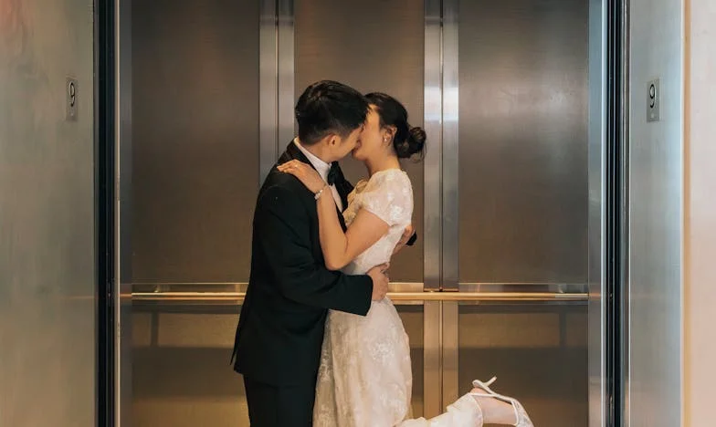 „Amíg el nem hagyod őt, egy fillért sem kapsz tőlem!” – Egy magyar anya vallomása a lánya házasságáról