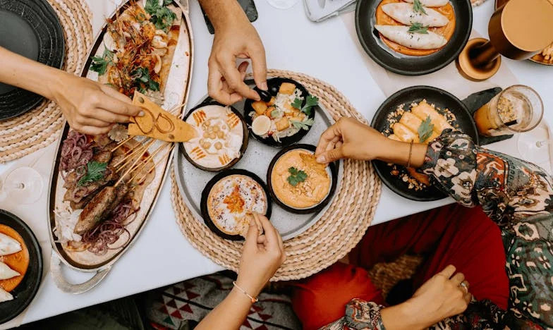 Ma már nem vagyok senki hotelje: Ki kellett tennem a fiamat és a menyemet a lakásból – Vajon rossz anya vagyok, vagy végre magamat választottam?