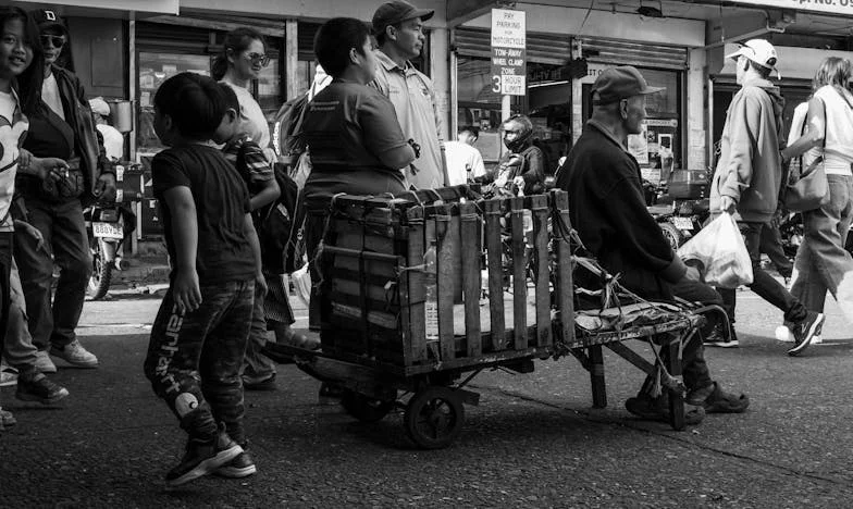 A sötétség peremén: Egy magyar fiú harca a reményért – Gergő igaz története